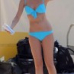 selenna-bikini-97x97