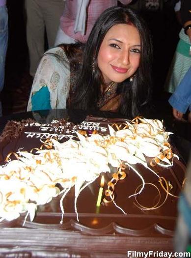 Divyanka_Tripathi