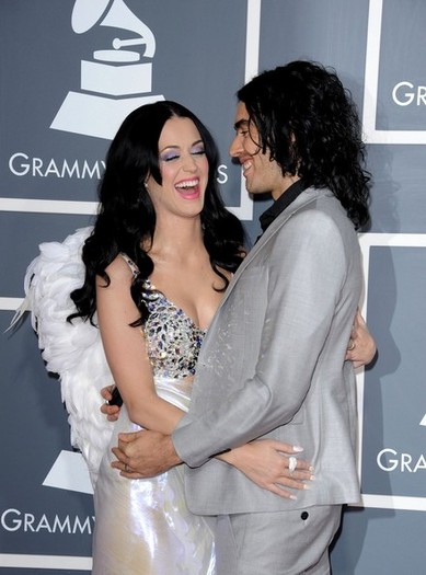 Katy+Perry+53rd+Annual+GRAMMY+Awards+926M6NUneM1l