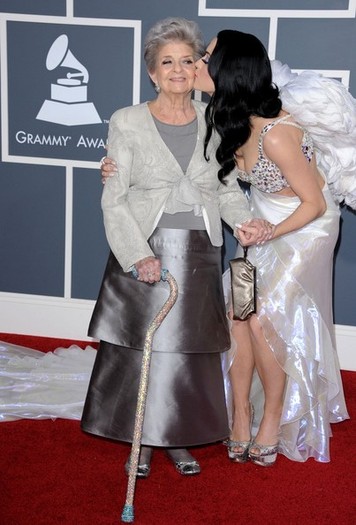 Katy+Perry+53rd+Annual+GRAMMY+Awards+-jKTJpAzKfXl