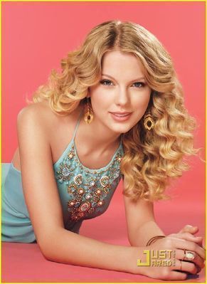 30952474_ZVUVLPPUK - taylor swift