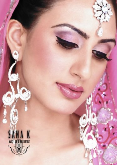 Pakistani Bridal Makeup Collection 2011-12 - 013 - www.Glamourhuntworld.Blogspot.com