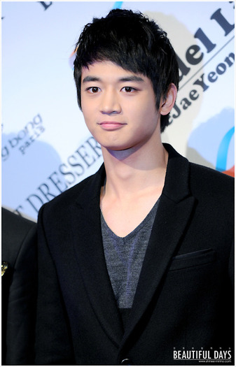 tumblr_ldh8ly3frY1qaxukqo1_500 - Choi Minho