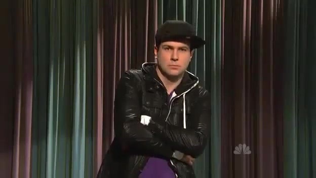 Miley Cyrus  as Justin Bieber  SNL 0789 - 0-0 Miley Cyrus as Justin Bieber  SNL