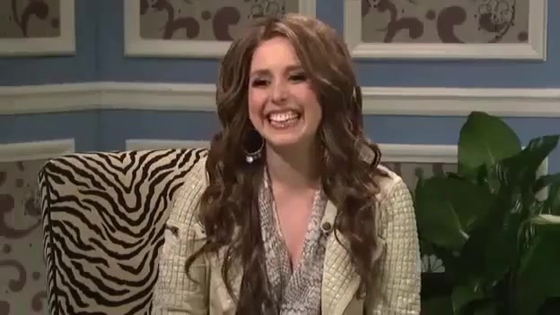 Miley Cyrus  as Justin Bieber  SNL 1026 - 0-0 Miley Cyrus as Justin Bieber  SNL