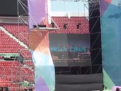 Miley Cyrus en Chile 2011 - Video Promocional 084