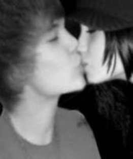 justin bieber si selena gomez 4