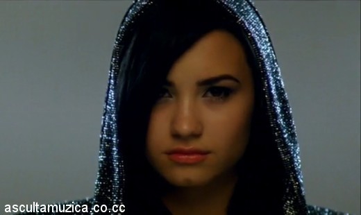 Demi-Lovato-Remember-December