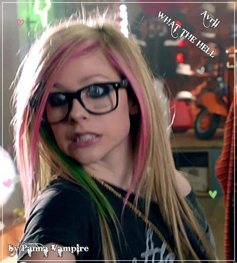 2-glitery_pl-Alice444-0-6790 - Avril Lavigne - M am maturizat - Interviu ROMANIA