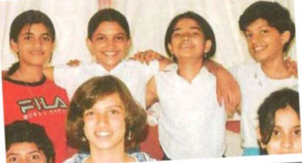 Deepika Padukone Childhood Photos (5)[1]