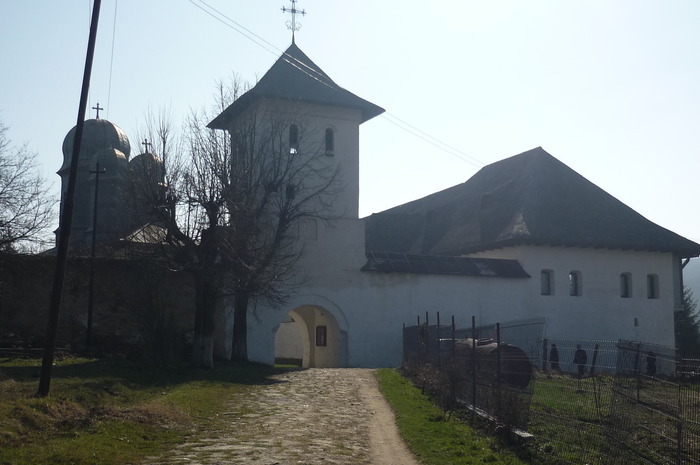 Manastirea din Apostolache in 27.03.2010
