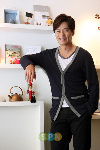 21dfxhj - a---lee seo jin---a