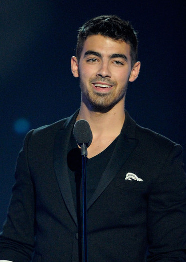 Joe+Jonas+2011+Billboard+Music+Awards+Show+5XiTDwWbi5Zl