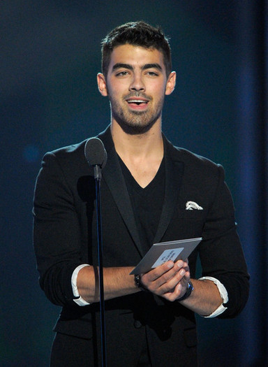 Joe+Jonas+2011+Billboard+Music+Awards+Show+Pt4yU-msTJkl