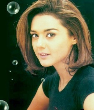 09 - PREITY ZINTA PICTURE GALLERY