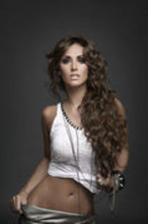 Anahi-Mi-Delirio-Deluce-Edition[1] - 00Anahyyy mi vidaa