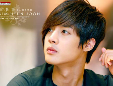 KHJ32 - o Kim Hyun Joong o