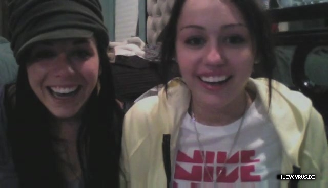 000000000050 - 0-0 Video 1 - The Miley And Mandy Show