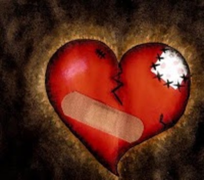 broken_heart_by_starry_eyedkid-1