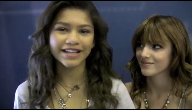 bscap0067 - 0   Texas Instruments Interviews Bella and Zendaya-ScreenCaps 0