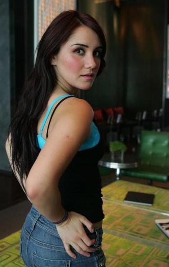 001hvs - Dulce Maria