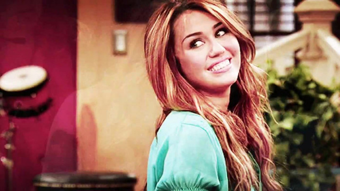 Its really hard sometimes (83) - Miley - Its really hard sometimes - Captures 1