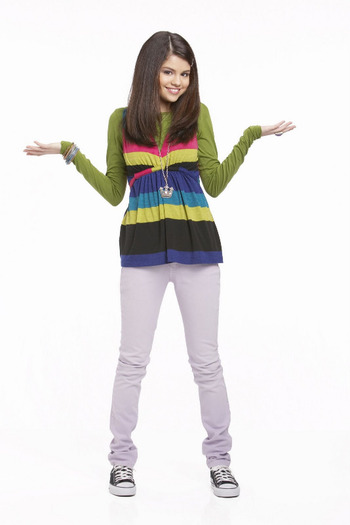 selenagomezfan_com-wowppromos-0025 - magicienii din waverly place