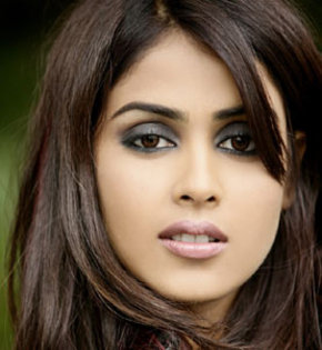 1303891945GeneliaDSouza