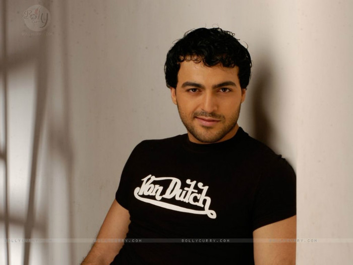 AYAZ KHAN-Dr.SHUBHANKAR RAI - ACTORI DIN DILL MILL GAYYE-MEDICI SI REZIDENTI