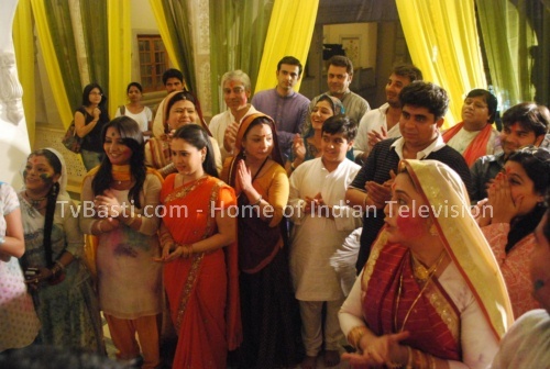 1_yehrishtakyakehlatahai300episode[1]