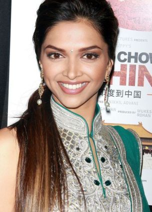 Deepika_Padukone_2_1_2 - Deepika Padukone