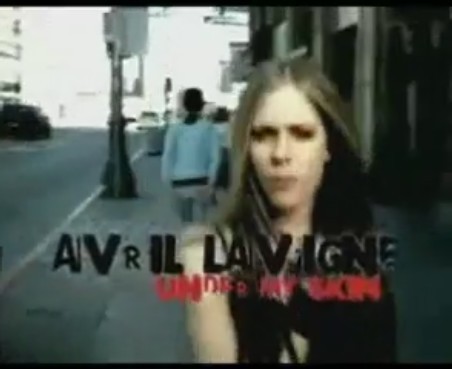 bscap0150 - Avril Lavigne - Under My Skin Album Commercial