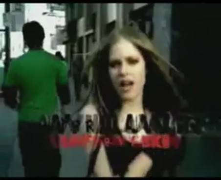 bscap0156 - Avril Lavigne - Under My Skin Album Commercial