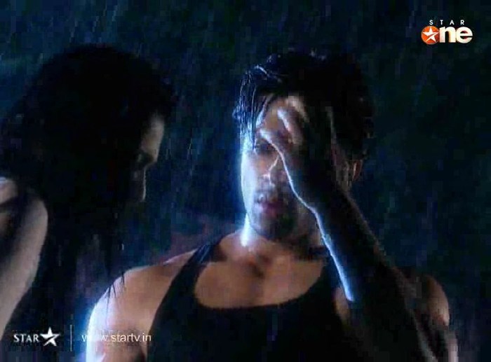 mmDOJ - DILL MILL GAYYE KaSh As ArSh Panchgani Rain Scene Caps I