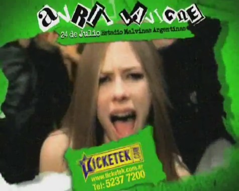 bscap0186 - Avril Lavigne en Buenos Aires 2011 - Black Star Tour commercial