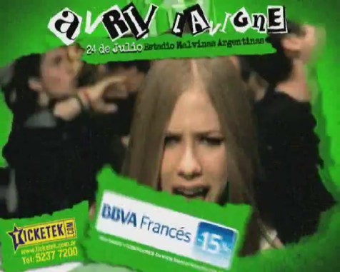 bscap0198 - Avril Lavigne en Buenos Aires 2011 - Black Star Tour commercial