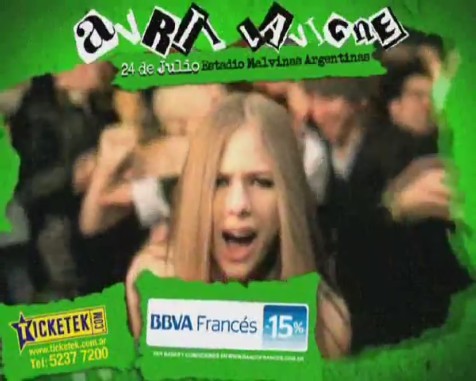 bscap0230 - Avril Lavigne en Buenos Aires 2011 - Black Star Tour commercial