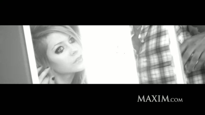 Maxim Exclusive Avril Lavigne - 2010 November Cover Shoot 072