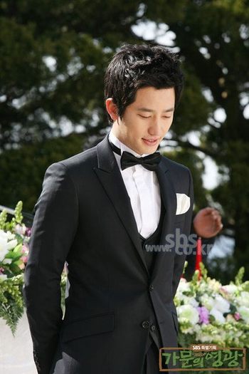 img0402200903231106552 - a---park shi hoo---a