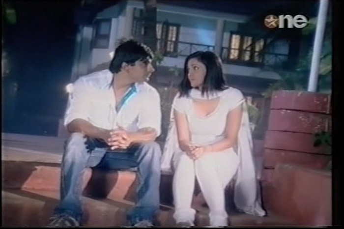 2 (52) - DILL MILL GAYYE AR WHITE SEQUENCE