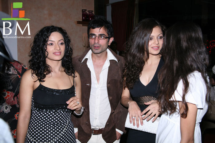 dill-mill-gayye__mayank-anand_aayushi-singh-sai_sonia-singh__17174[1]