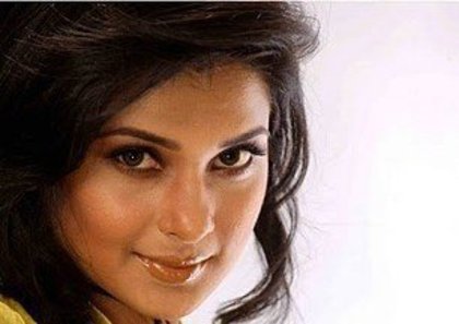 264585_181713968556913_122319814496329_486809_4730295_n - Jennifer Winget