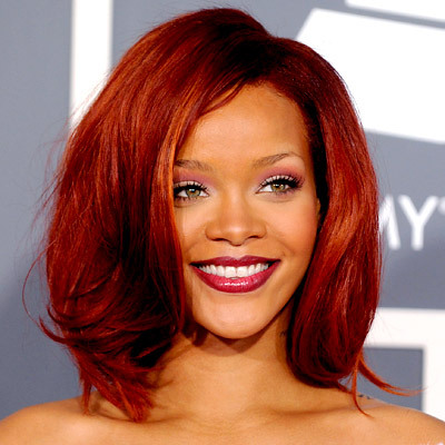 2011-02-17-14-59-50-1-rihanna-wore-a-strapless-dress-so-her-hairstylist