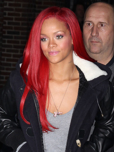 Rihanna-Long-Straight-Cut