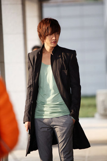 cityhunter29 - Kim Yun Seong