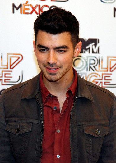 Joe+Jonas+2011+MTV+World+Stage+Mexico+Press+FdMAPlUX_I0l