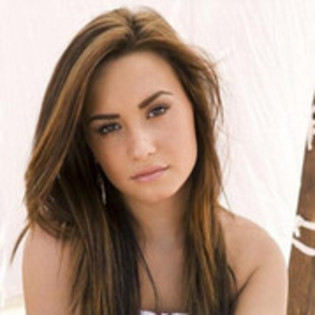 13 - Demi Lovato