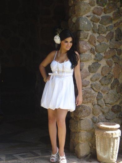 Maite Perroni (33)