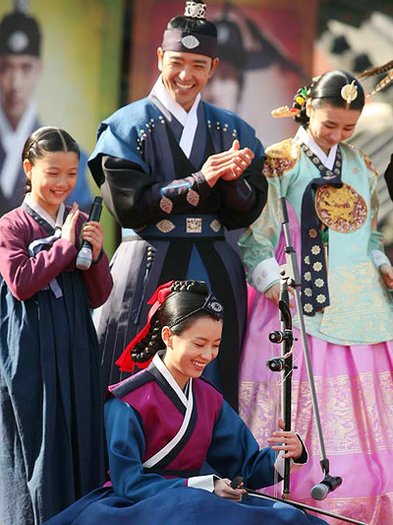 Dong-Yi-with-Han-Hyo-Joo-and-Bae-Soo-Bin - For Jojojojy castigatoarea concursului