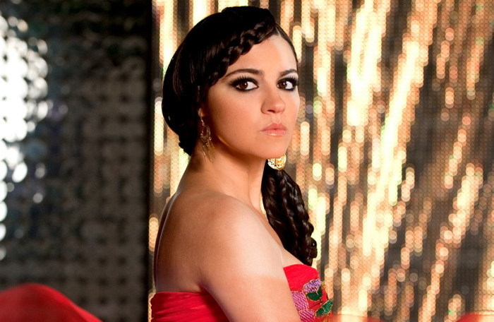 Maite Perroni-Maria (1)